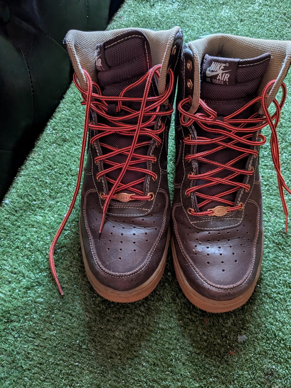 Nike Air Force 1 Men’s Brown High-Top Boots with Orange Laces